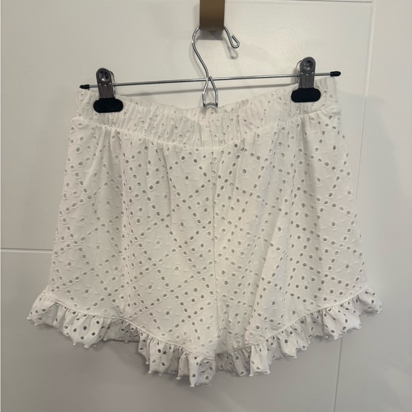 Vera Moda White Eyelet Ruffle Shorts S - Picture 2 of 8